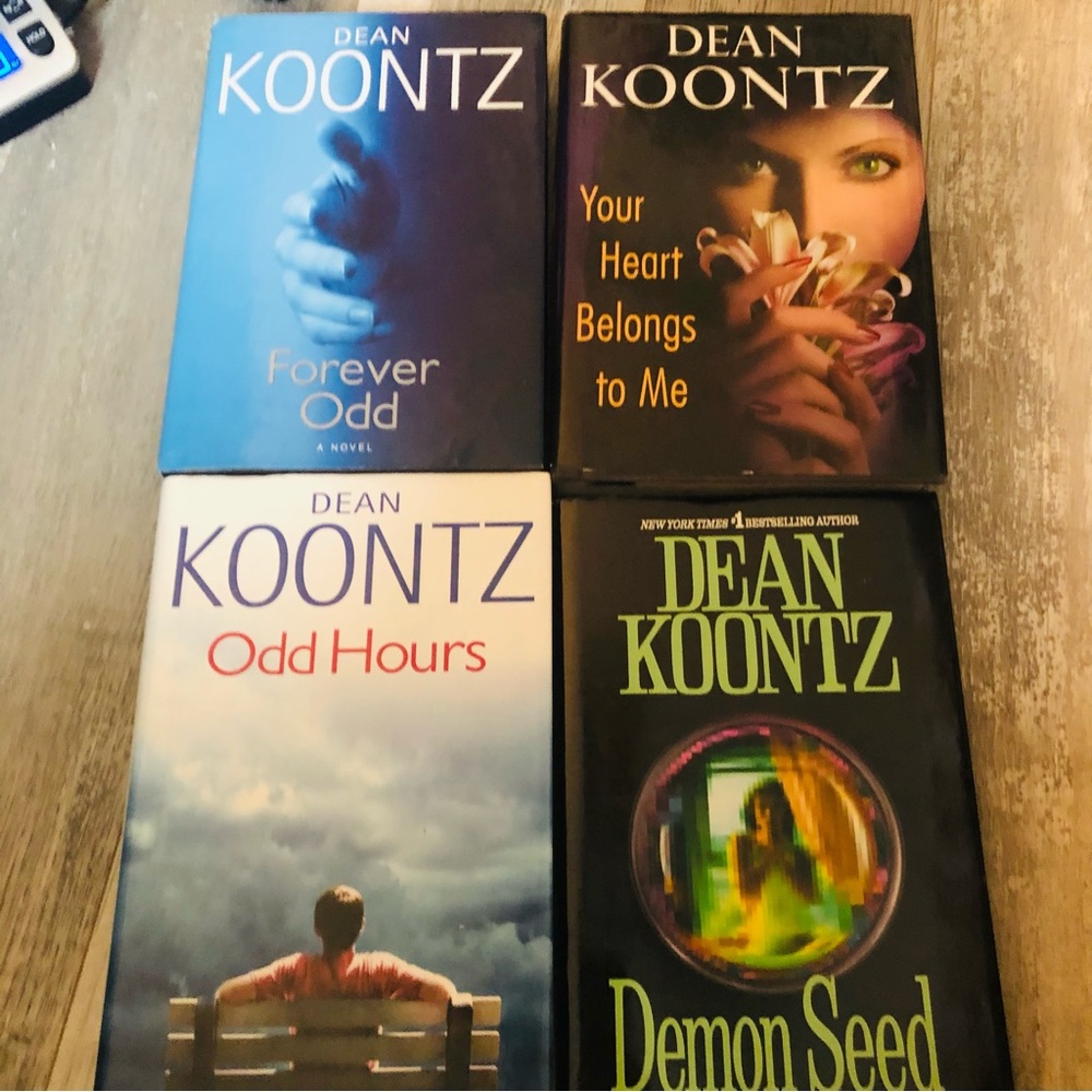 Bundle of dean koontz books